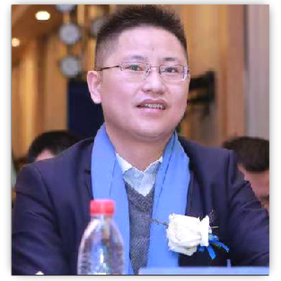江磊